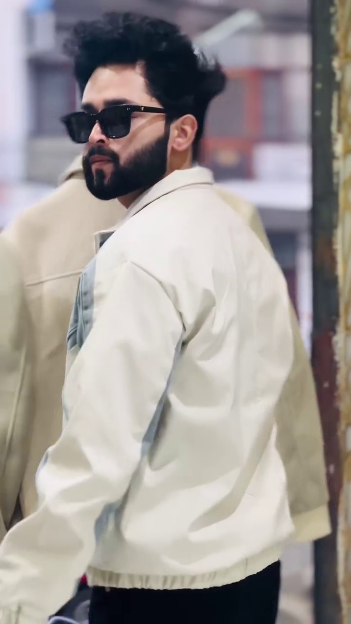 Urban Luxe Denim Fusion Jacket – Streetwear Statement 🔥🧥