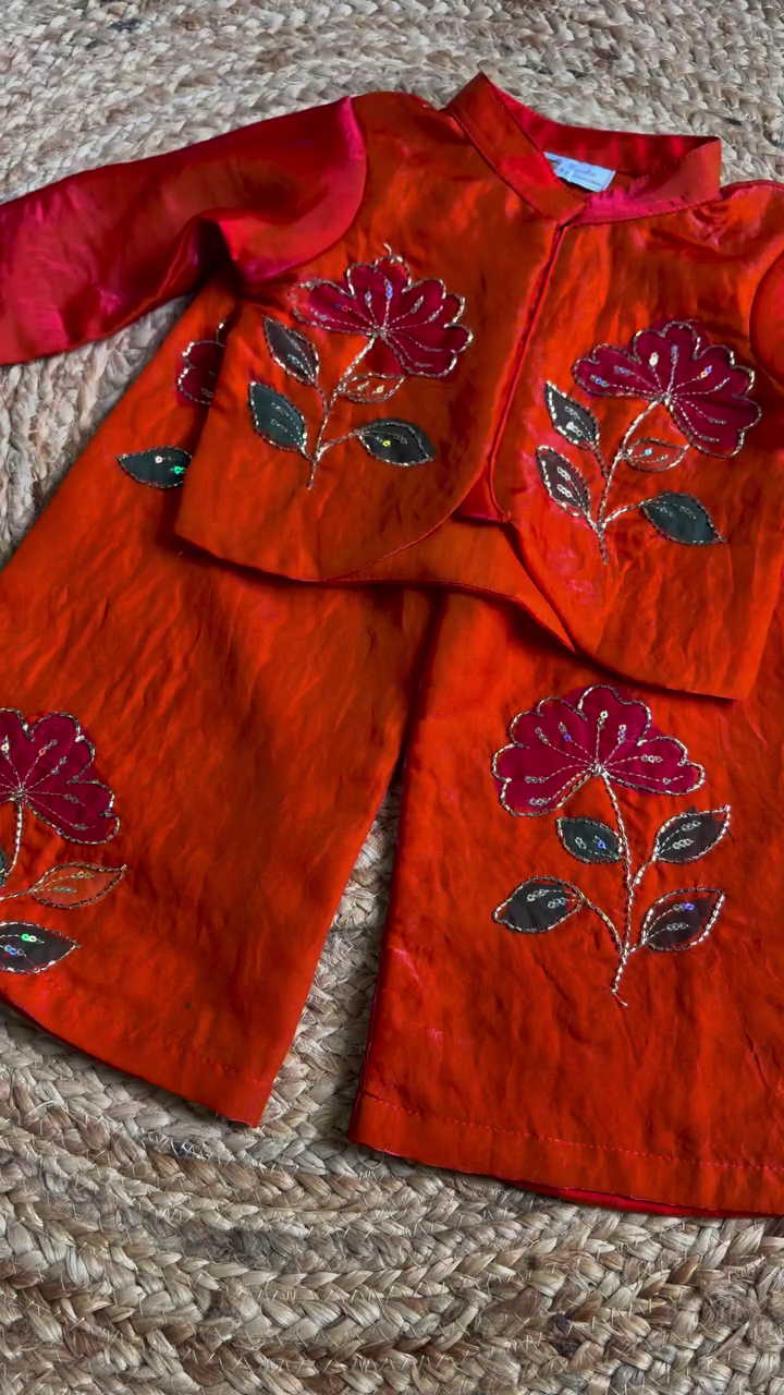 Royal Bloom Ethnic Kurta Set for Kids 🌸✨