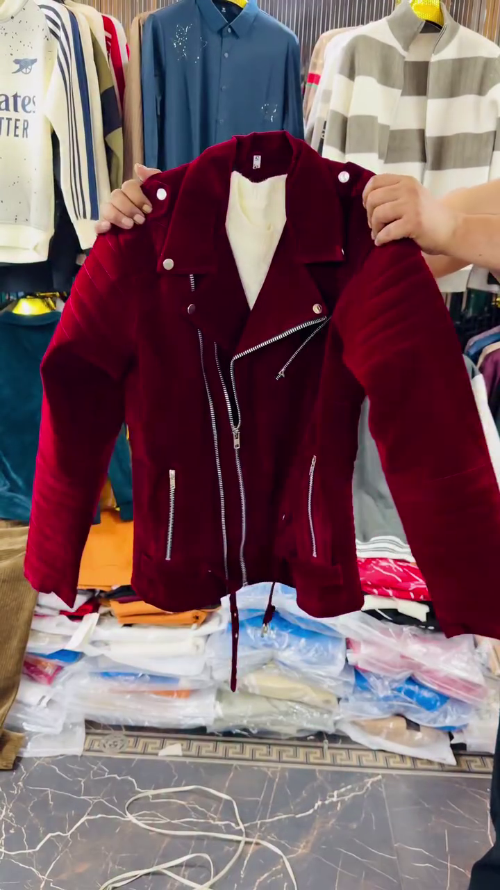 🔥 Premium Velvet Biker Jacket – Bold Luxury Winter Wear 🔥