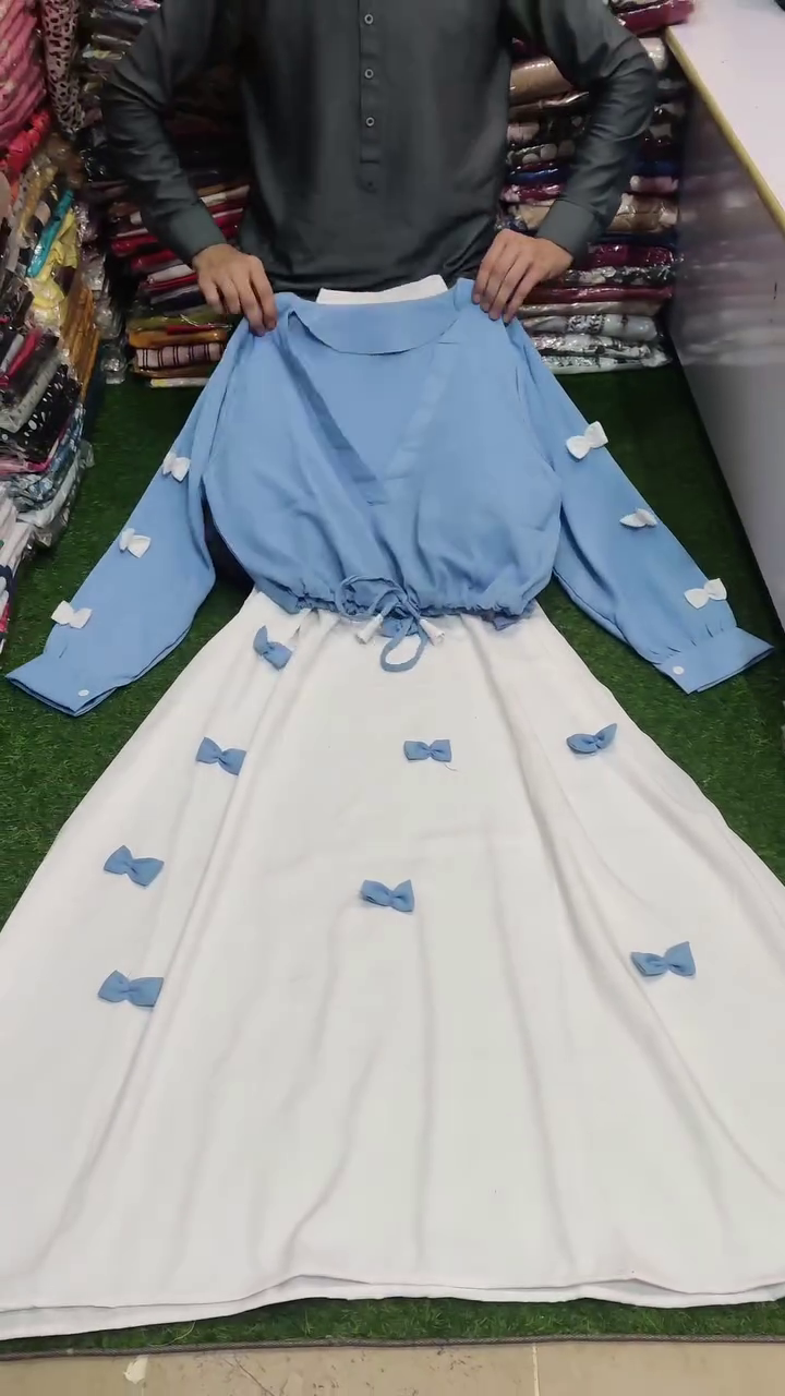 💙 Elegant Bow-Detail Co-Ord Set – Graceful & Trendy Look