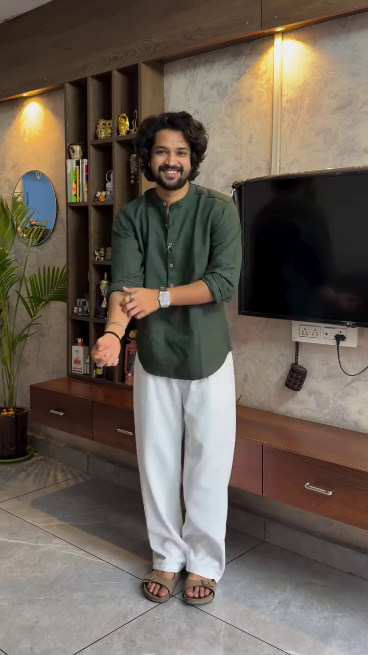 Grace Men’s Linen Kurta Set – Modern Ethnic Comfort Edition