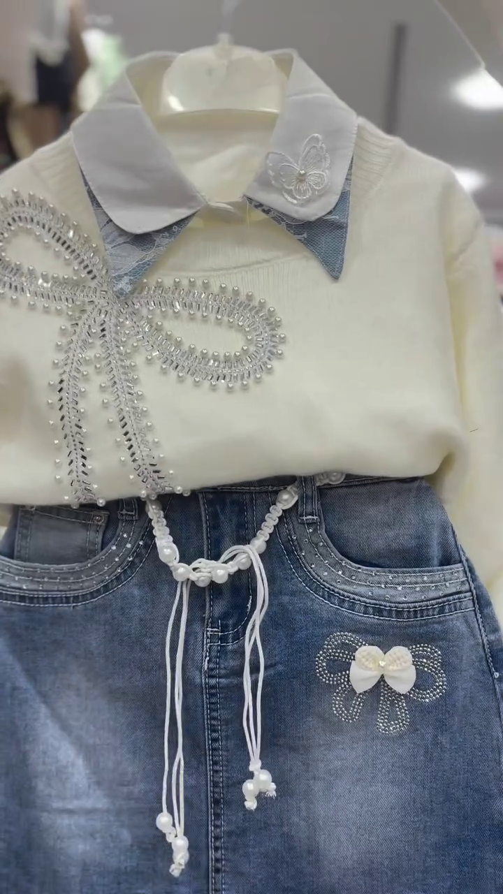 Little Princess Pearl Bow Denim Skirt Set – Premium Winter Outfit for Girls