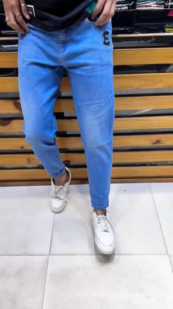 Light Blue Slim-Fit Casual Jeans with Minimal Modern Detailing