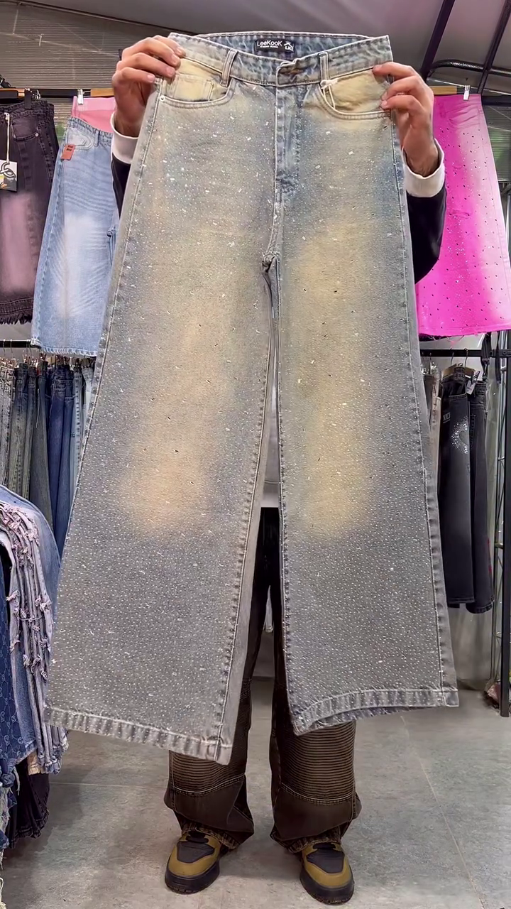 Wide-Leg Rhinestone Light Wash Jeans