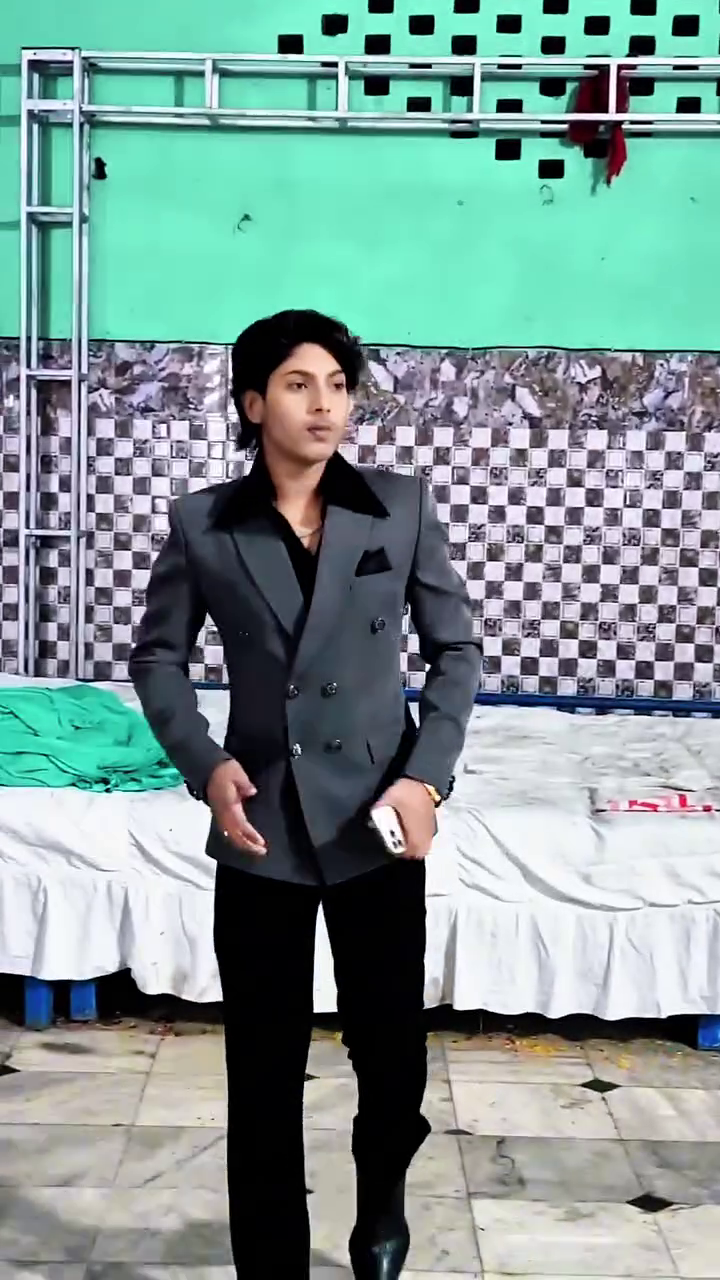 Grey Double-Breasted Blazer Outfit