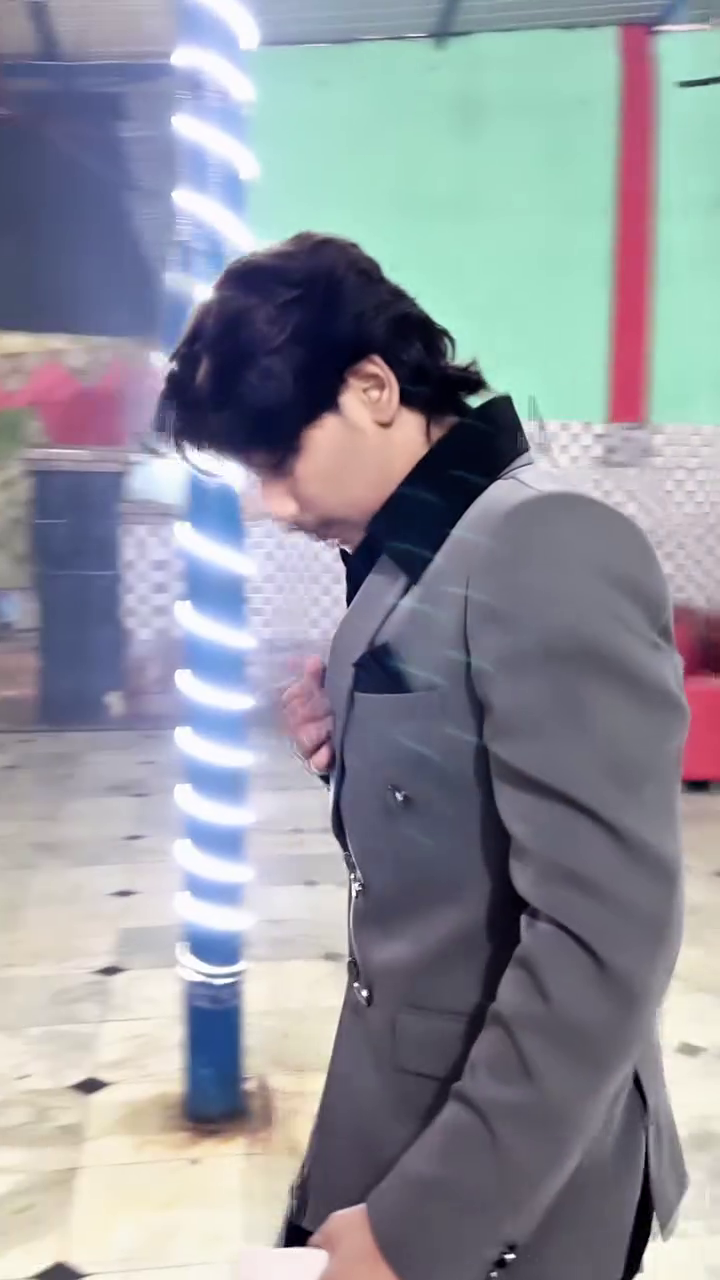 Grey Double-Breasted Blazer Outfit