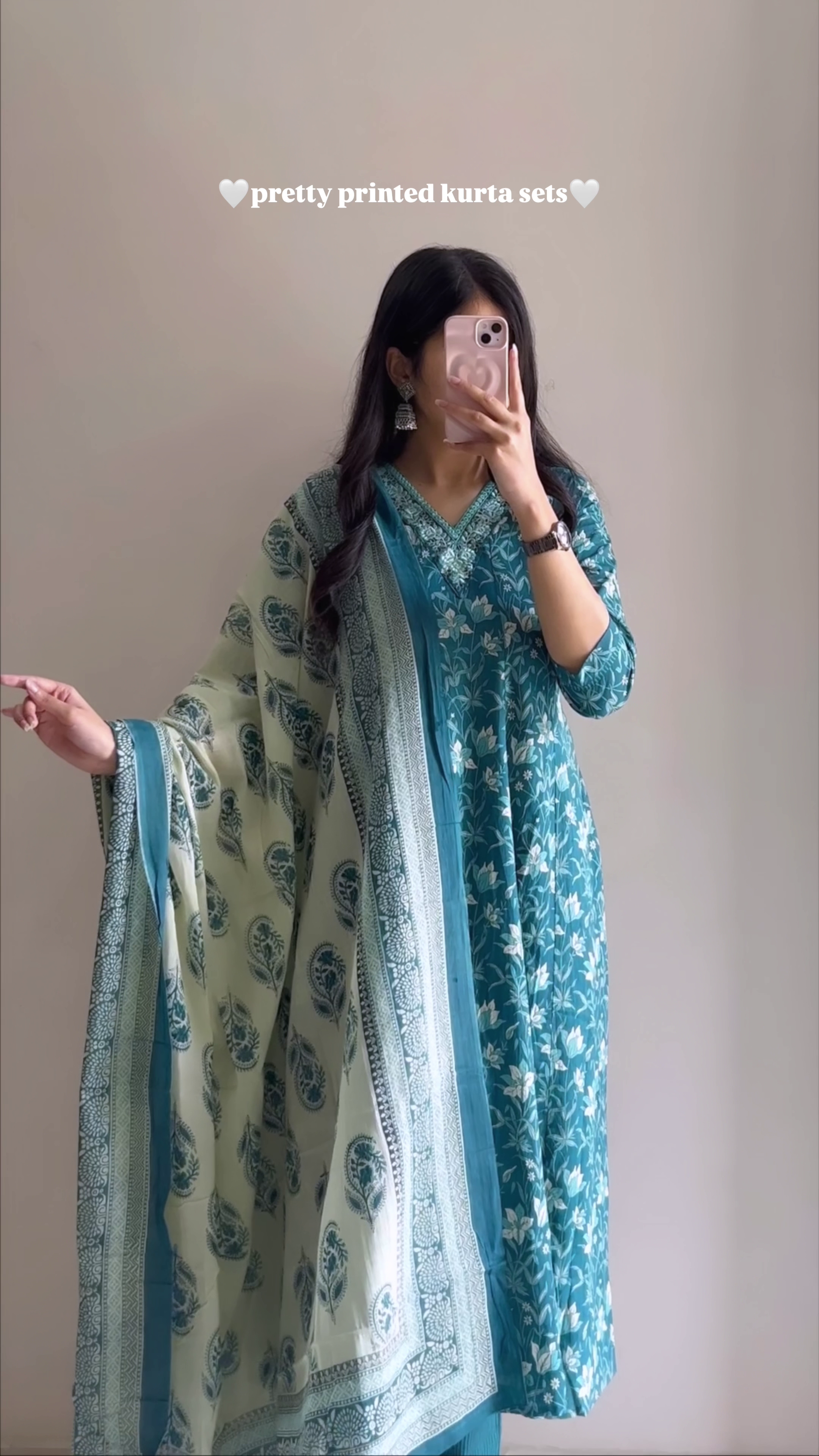 Elegant Floral Printed White Kurta Set with Dupatta