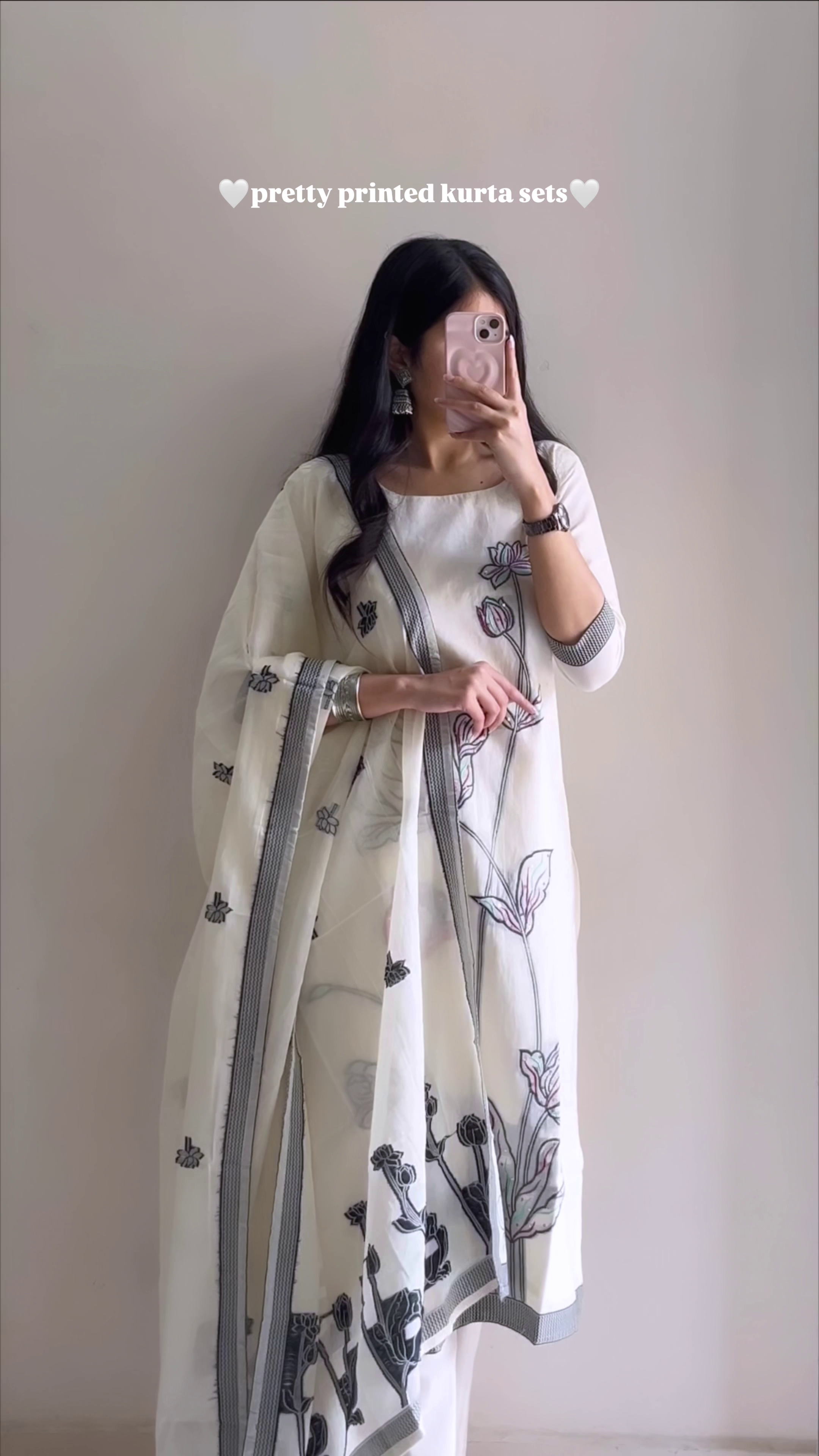 Elegant Floral Printed White Kurta Set with Dupatta