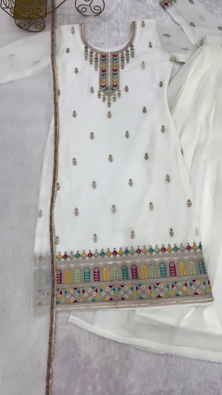 White Embroidered Ethnic Kurti Set