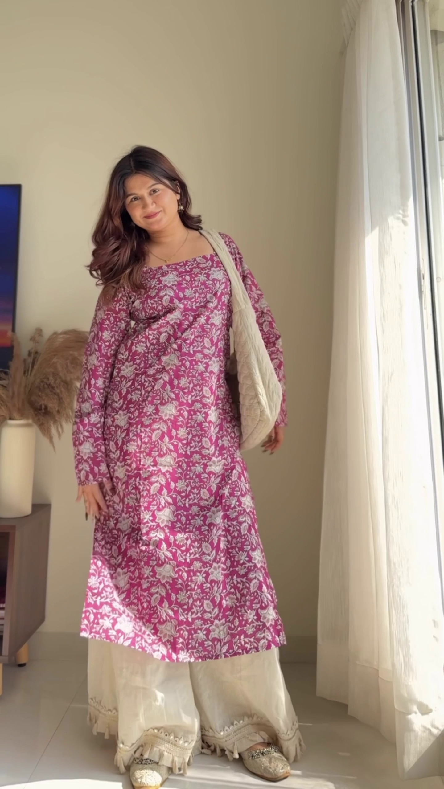 Floral Bell Sleeve Kurta Set