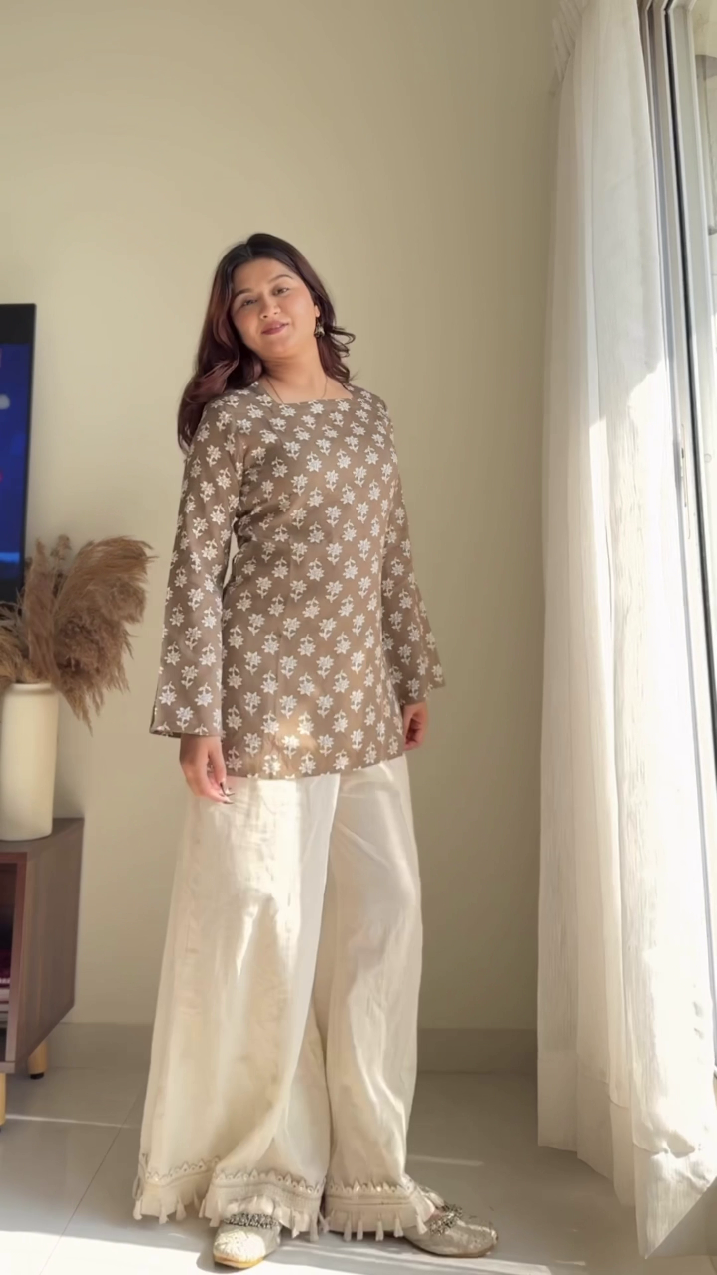 Floral Bell Sleeve Kurta Set