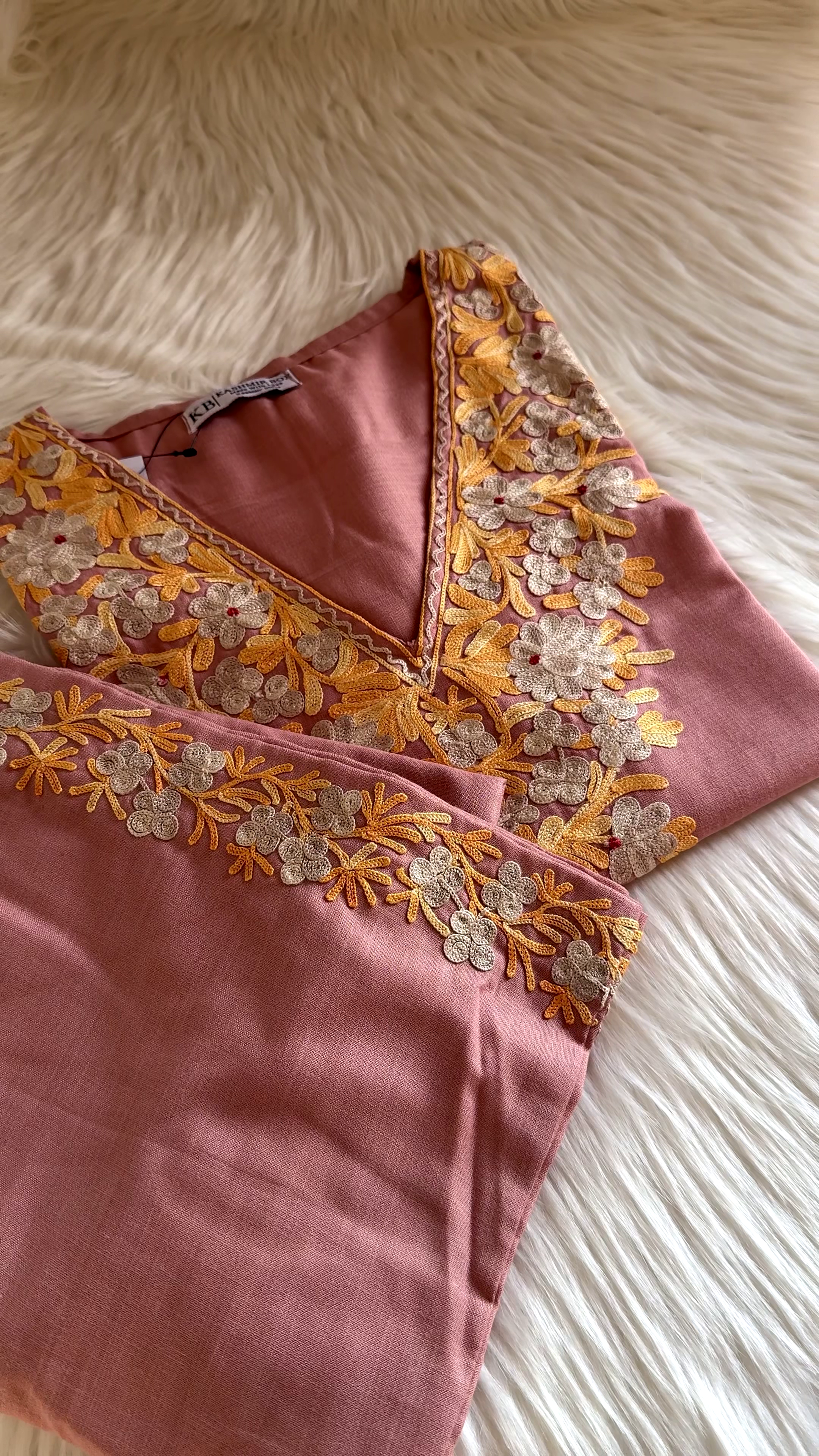 Black Floral Embroidered Kurti