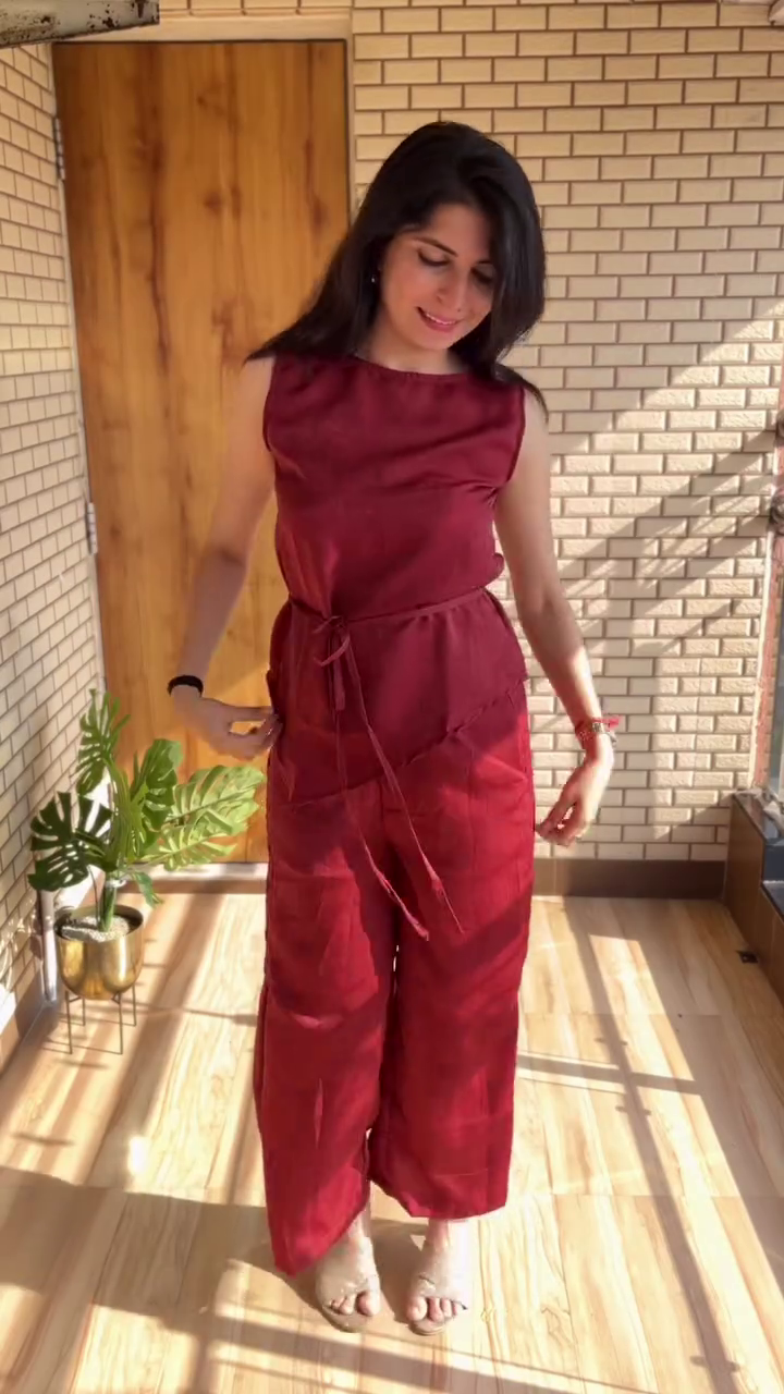 Maroon Sleeveless Jumpsuit