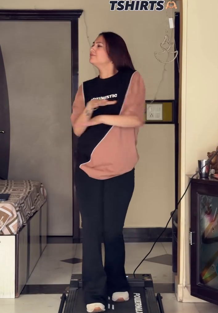 Cash Attitude Graphic T-Shirt