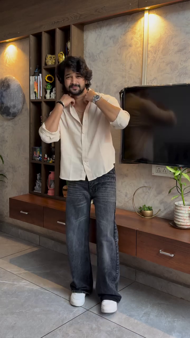 . Classic Checked Shirt with Relaxed Denim