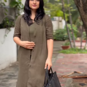 🌿 Effortless Elegance in Earthy Tones 🌿