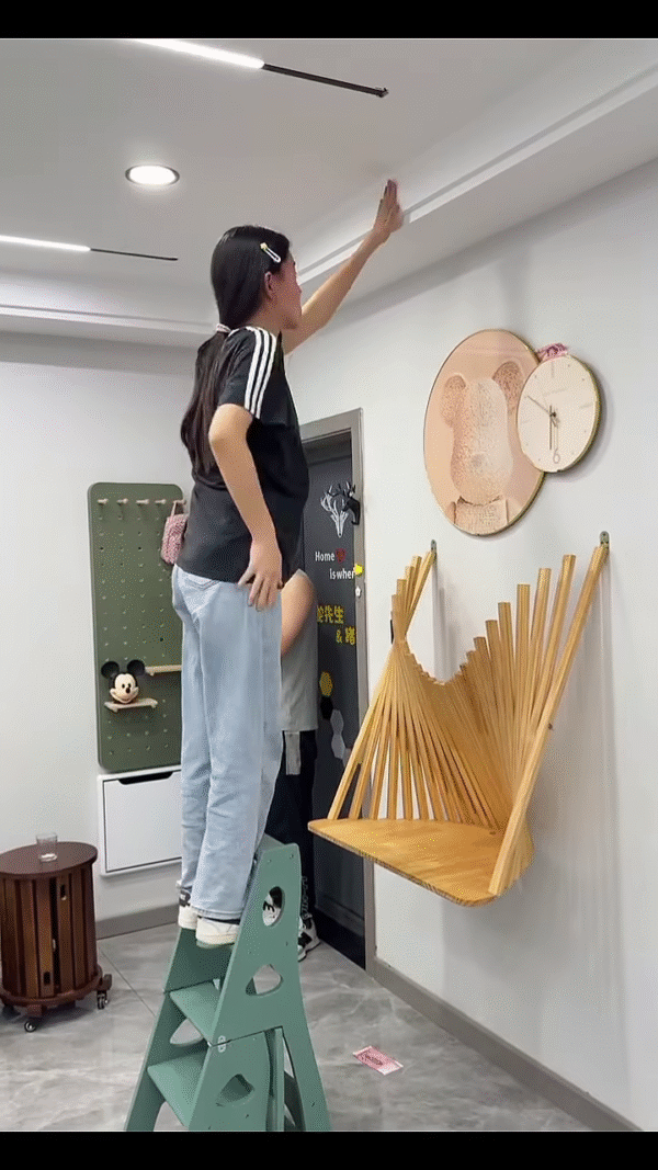 🪑🪜 Smart Living: Foldable Wall Chair & Multi-Use Ladder in Action! 🔧✨