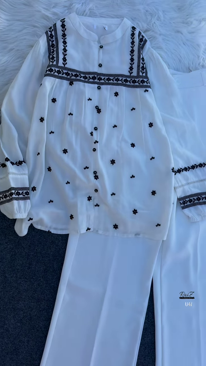 White Floral Embroidered Kurta Set with Wide-Leg Trousers – Elegant Indo-Western Fusion for Everyday Grace - Image 2