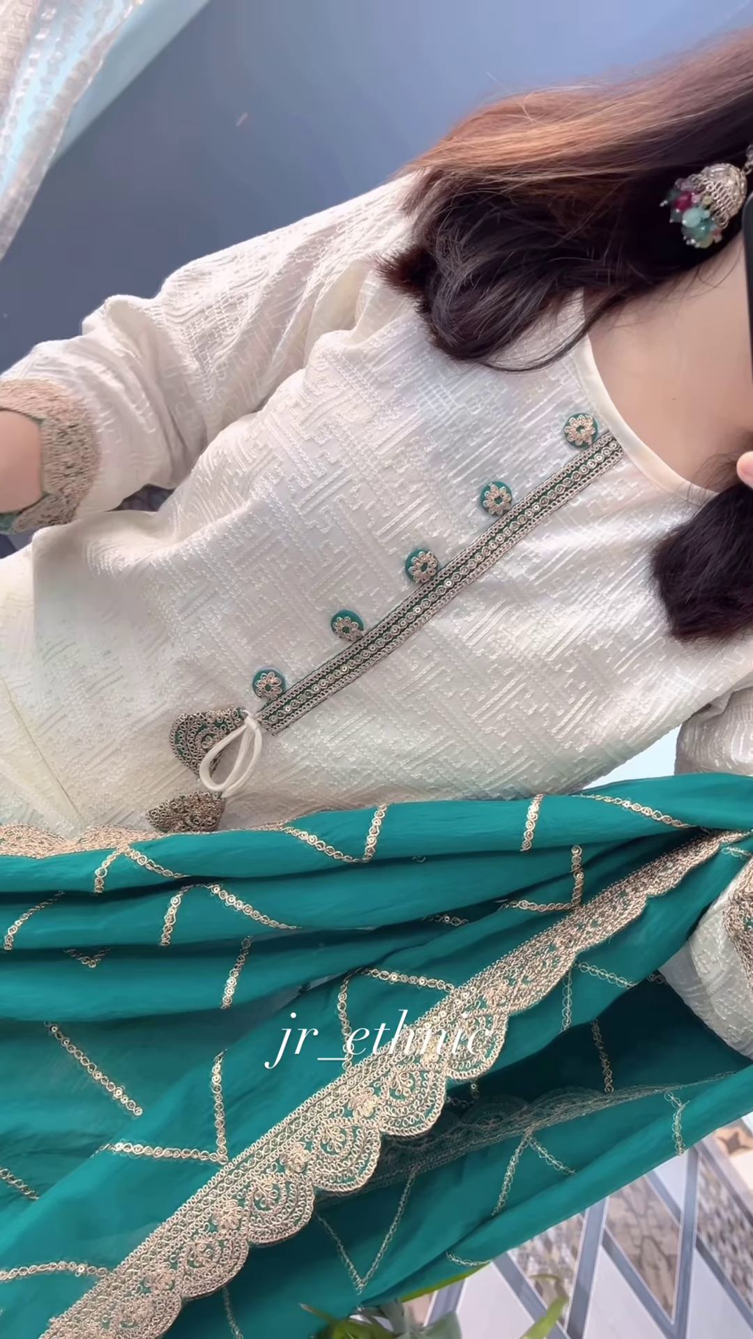 Elegant Cream Kurta Set with Embroidered Green Dupatta – Classy Ethnic Outfit for Festive & Formal Wear - Image 2